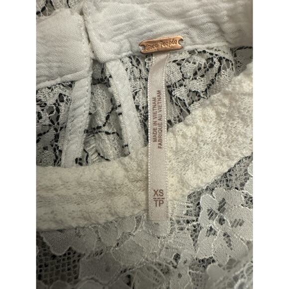 Free Peoplle Tell Tale White Black Lace Long Sleeve Tunic Size XS - Picture 6 of 7